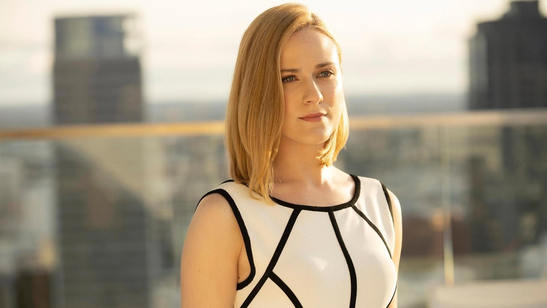 Leyu Sport登录入口-中立代表队A蝶泳选手节奏控制精准,蝶泳中国冠军