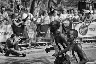 leyu乐鱼-乌干达男篮在非洲大赛中崭露头角,体育精神无限