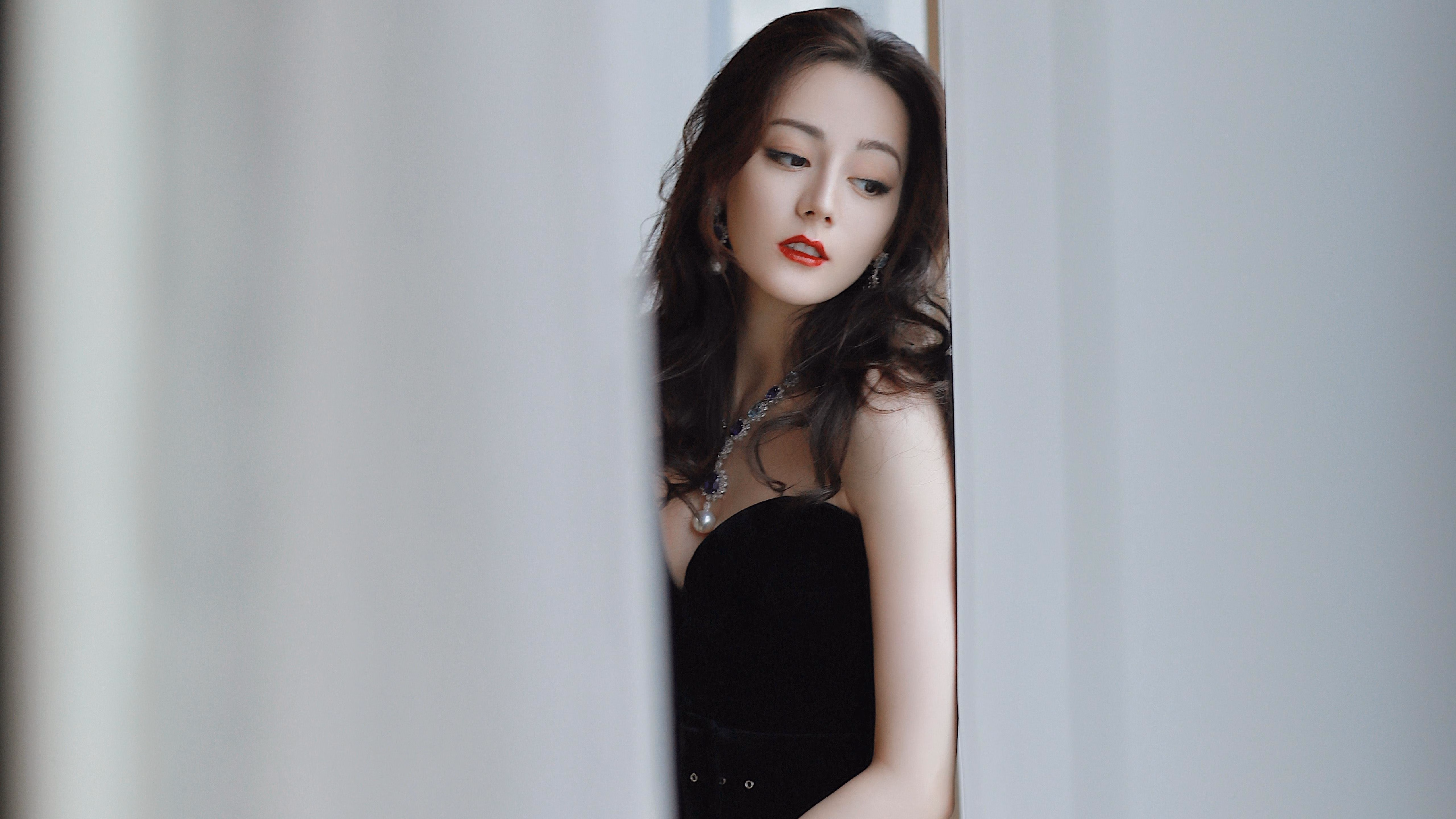 乐鱼电竞在线平台-体育新闻中心赛后情绪释放,体育比赛新闻报道范文